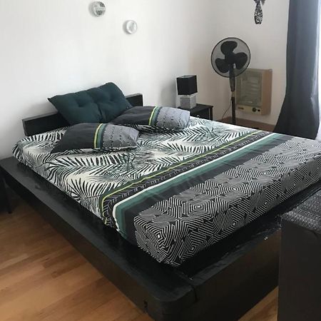 Chambre En Ardeche Du Sud Saint-Remeze Bagian luar foto