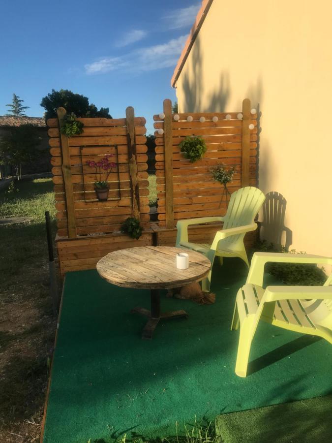 Chambre En Ardeche Du Sud Saint-Remeze Bagian luar foto