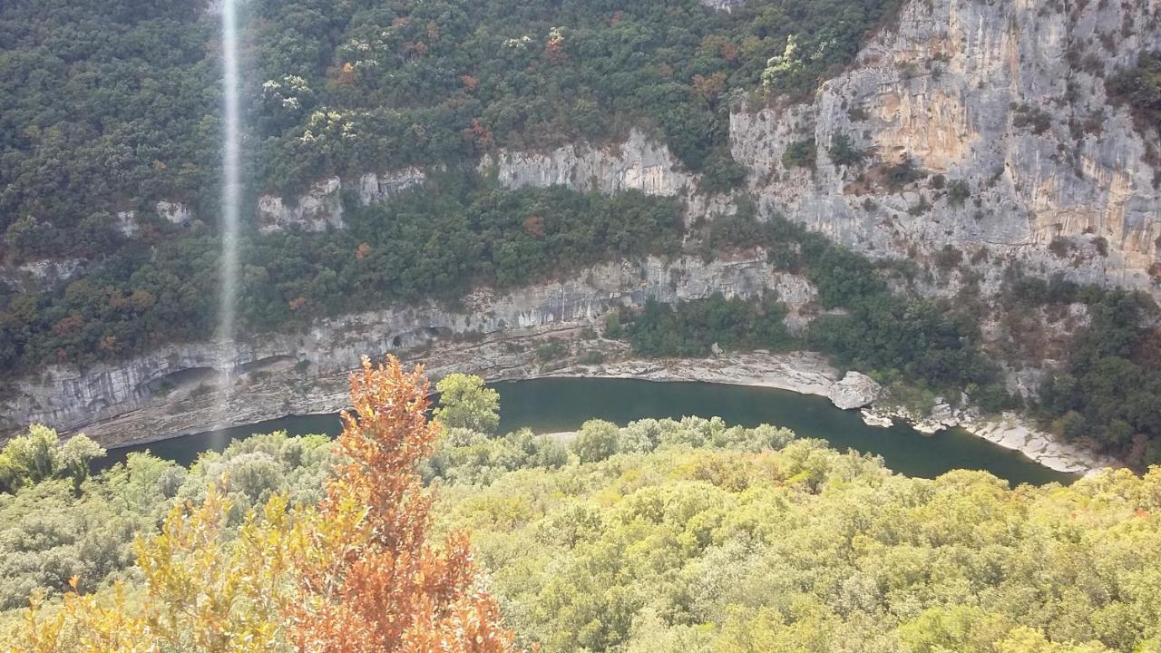 Chambre En Ardeche Du Sud Saint-Remeze Bagian luar foto
